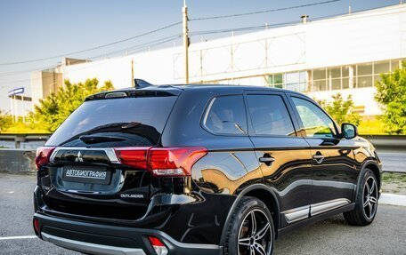 Mitsubishi Outlander III рестайлинг 3, 2017 год, 1 778 000 рублей, 7 фотография