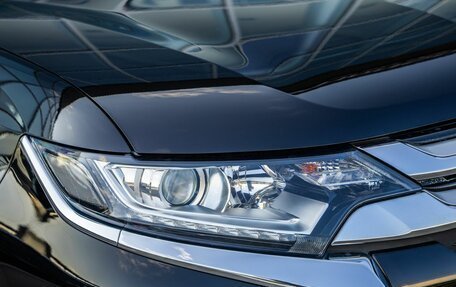 Mitsubishi Outlander III рестайлинг 3, 2017 год, 1 778 000 рублей, 11 фотография