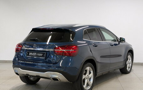 Mercedes-Benz GLA, 2019 год, 2 400 000 рублей, 5 фотография