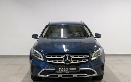 Mercedes-Benz GLA, 2019 год, 2 400 000 рублей, 2 фотография