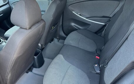 Hyundai Solaris II рестайлинг, 2011 год, 685 000 рублей, 10 фотография