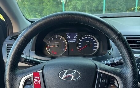 Hyundai Solaris II рестайлинг, 2011 год, 685 000 рублей, 5 фотография