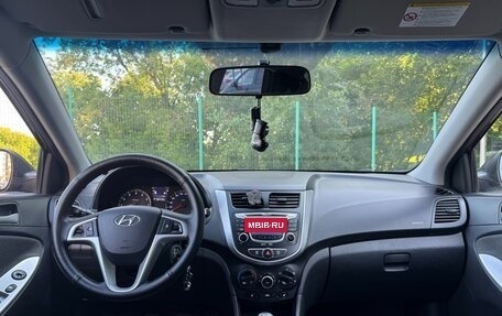 Hyundai Solaris II рестайлинг, 2011 год, 685 000 рублей, 16 фотография