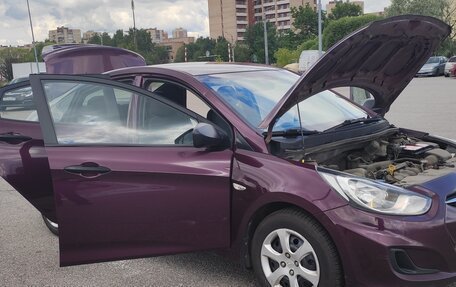 Hyundai Solaris II рестайлинг, 2011 год, 650 000 рублей, 20 фотография