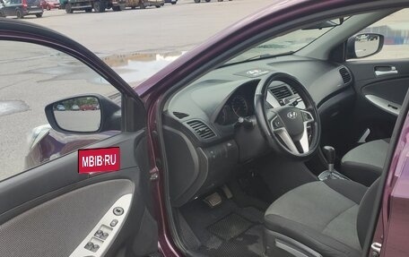 Hyundai Solaris II рестайлинг, 2011 год, 650 000 рублей, 14 фотография
