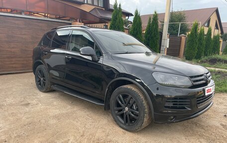 Volkswagen Touareg III, 2012 год, 2 050 000 рублей, 2 фотография