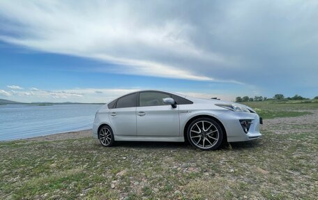 Toyota Prius, 2014 год, 1 500 000 рублей, 2 фотография