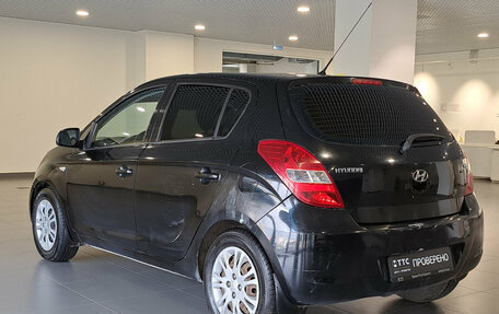 Hyundai i20 IB рестайлинг, 2010 год, 660 000 рублей, 11 фотография