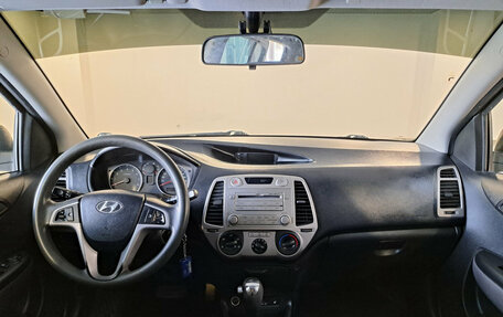 Hyundai i20 IB рестайлинг, 2010 год, 660 000 рублей, 18 фотография