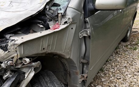 Toyota Corolla, 2004 год, 175 000 рублей, 21 фотография