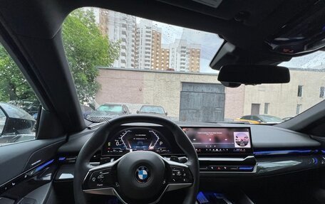 BMW 5 серия, 2024 год, 6 360 000 рублей, 6 фотография