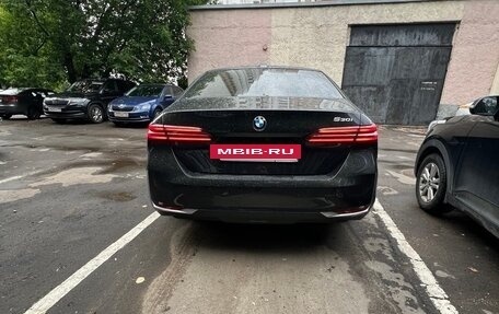 BMW 5 серия, 2024 год, 6 360 000 рублей, 5 фотография