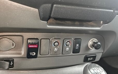 Toyota Hilux VII, 2013 год, 5 000 000 рублей, 14 фотография