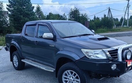 Toyota Hilux VII, 2013 год, 5 000 000 рублей, 3 фотография