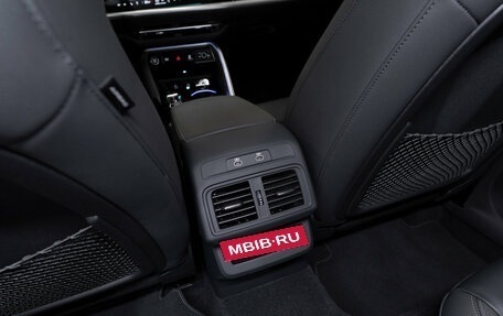 Audi Q5, 2025 год, 7 700 000 рублей, 15 фотография