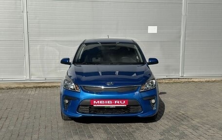 KIA Rio IV, 2019 год, 965 000 рублей, 2 фотография