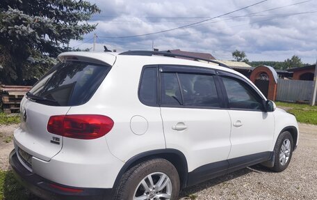 Volkswagen Tiguan I, 2011 год, 1 000 000 рублей, 3 фотография