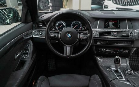 BMW 5 серия, 2016 год, 2 050 000 рублей, 5 фотография