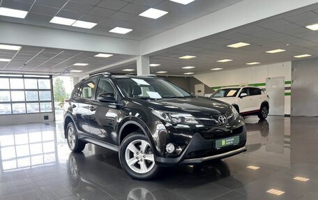 Toyota RAV4, 2014 год, 2 095 000 рублей, 5 фотография