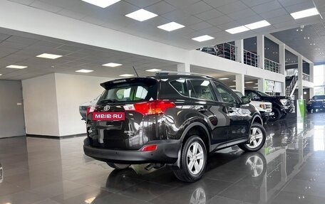 Toyota RAV4, 2014 год, 2 095 000 рублей, 2 фотография