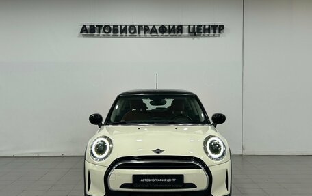 MINI Hatch, 2022 год, 2 740 000 рублей, 2 фотография