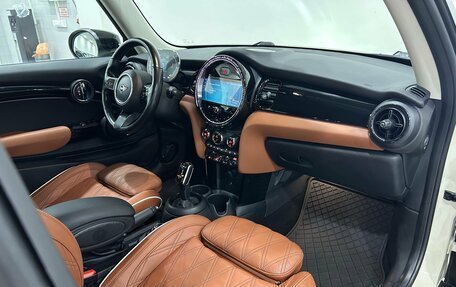 MINI Hatch, 2022 год, 2 740 000 рублей, 25 фотография
