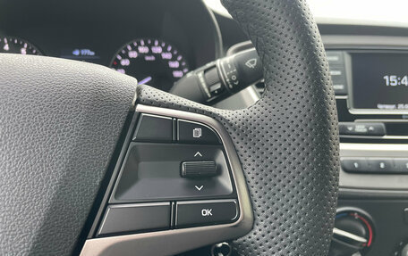 Hyundai Solaris II рестайлинг, 2017 год, 1 099 000 рублей, 10 фотография