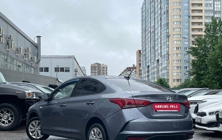 Hyundai Solaris II рестайлинг, 2017 год, 1 099 000 рублей, 3 фотография