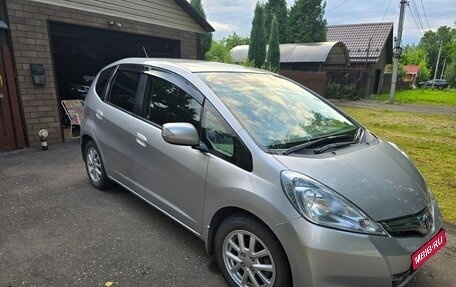 Honda Fit III, 2011 год, 700 000 рублей, 1 фотография