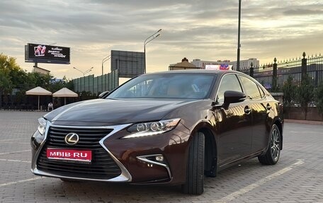 Lexus ES VII, 2015 год, 2 480 000 рублей, 1 фотография