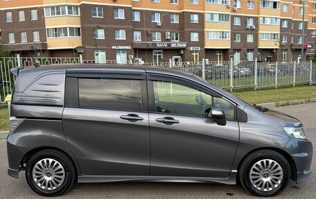 Honda Freed I, 2013 год, 1 150 000 рублей, 5 фотография