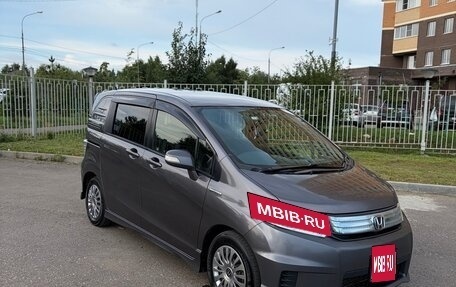 Honda Freed I, 2013 год, 1 150 000 рублей, 7 фотография