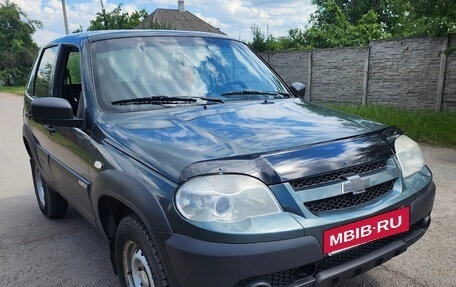 Chevrolet Niva I рестайлинг, 2018 год, 600 000 рублей, 7 фотография