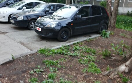 Ford Fiesta, 2007 год, 350 000 рублей, 2 фотография