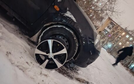 Ford Fiesta, 2007 год, 350 000 рублей, 13 фотография