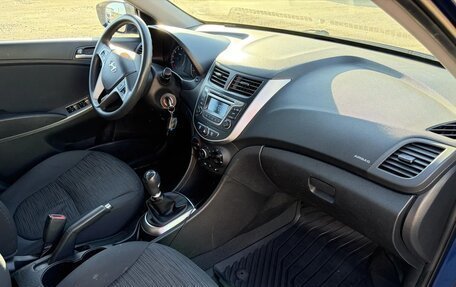 Hyundai Solaris II рестайлинг, 2015 год, 660 000 рублей, 9 фотография