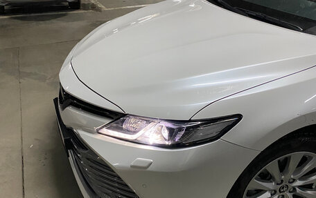 Toyota Camry, 2018 год, 2 850 000 рублей, 6 фотография