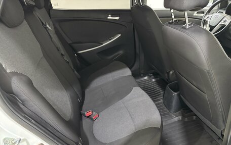 Hyundai Solaris II рестайлинг, 2012 год, 655 000 рублей, 18 фотография