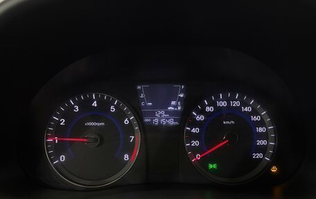 Hyundai Solaris II рестайлинг, 2012 год, 655 000 рублей, 19 фотография