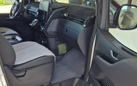 Hyundai Staria, 2021 год, 5 499 999 рублей, 10 фотография