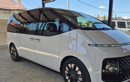 Hyundai Staria, 2021 год, 5 499 999 рублей, 3 фотография