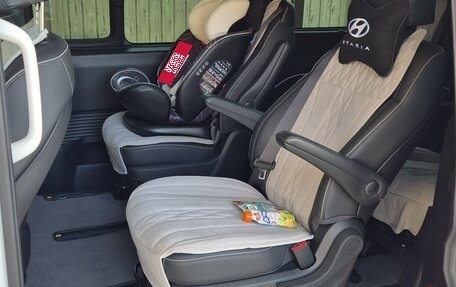 Hyundai Staria, 2021 год, 5 499 999 рублей, 8 фотография