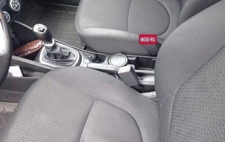 KIA Rio III рестайлинг, 2015 год, 830 000 рублей, 9 фотография