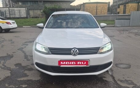 Volkswagen Jetta VI, 2014 год, 790 000 рублей, 3 фотография