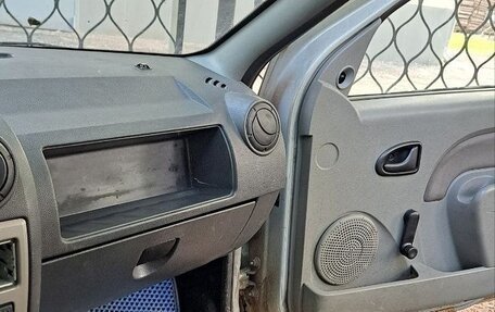 Renault Logan I, 2007 год, 160 000 рублей, 14 фотография