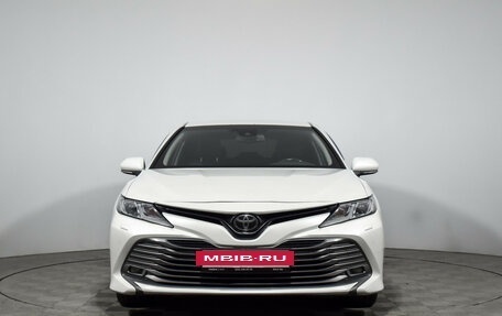 Toyota Camry, 2018 год, 2 490 000 рублей, 2 фотография