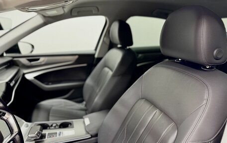 Audi A6, 2022 год, 3 820 000 рублей, 13 фотография