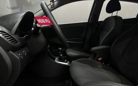 Hyundai Solaris II рестайлинг, 2012 год, 699 999 рублей, 7 фотография