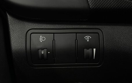 Hyundai Solaris II рестайлинг, 2012 год, 699 999 рублей, 17 фотография