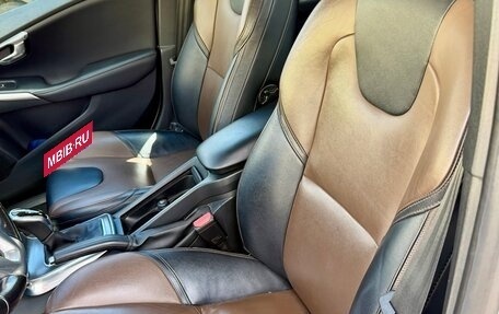 Volvo V40 Cross Country I, 2014 год, 1 550 000 рублей, 6 фотография